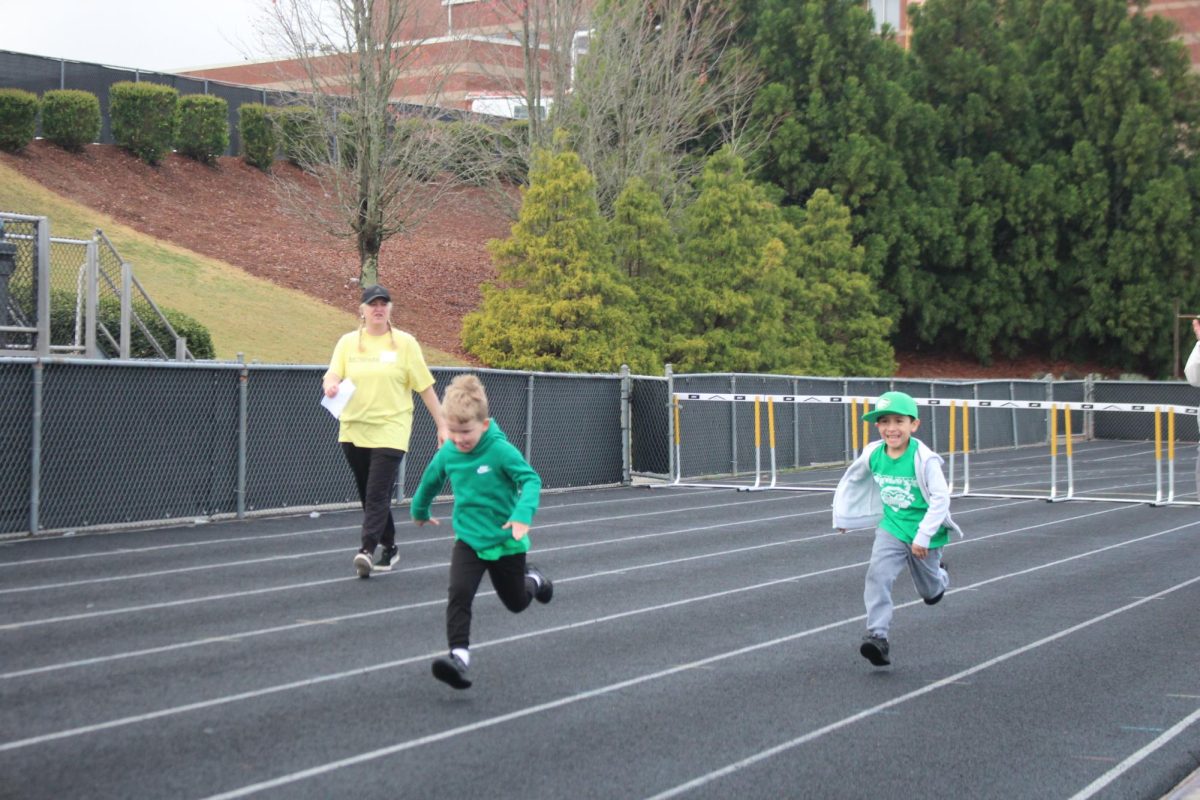 Buford Elementary students competing in the 100 yard dash. 